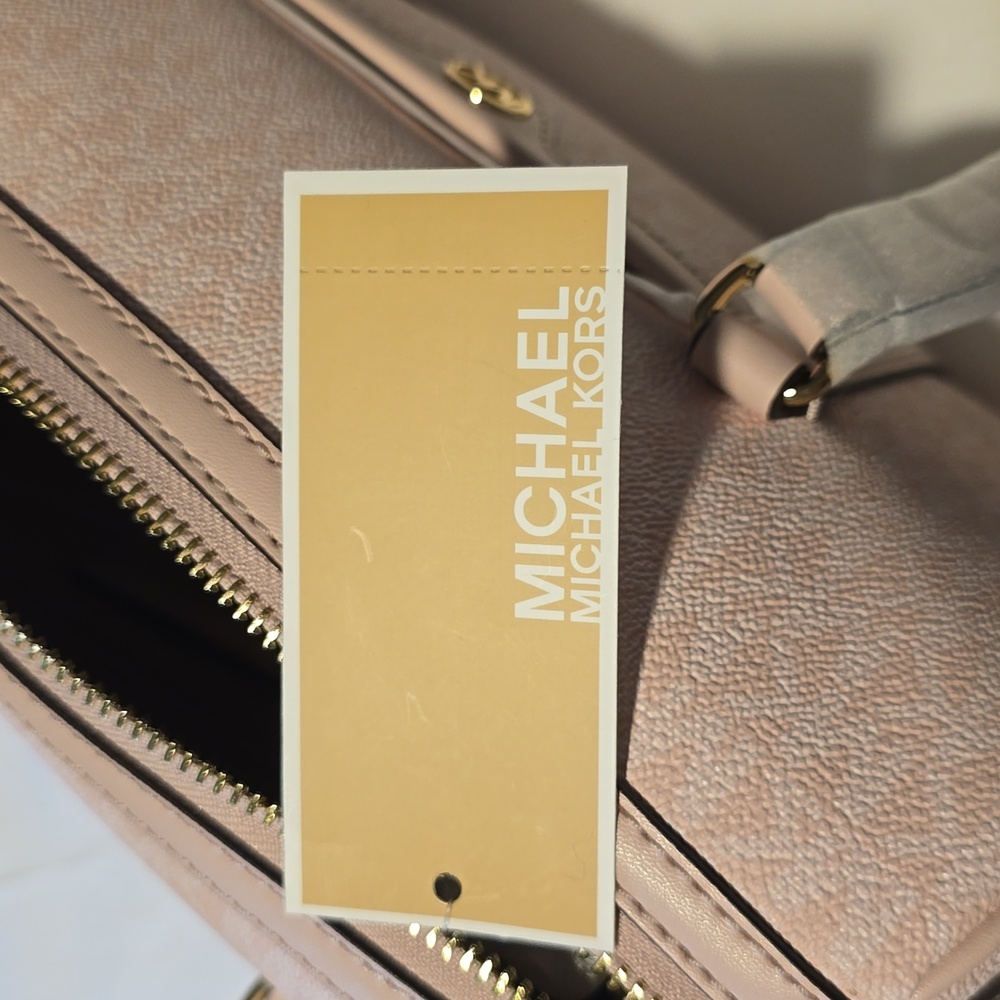 NWT Michael Kors light powder blush Medium Duffle bag purse satchel  💗 MK - Picture 8 of 9